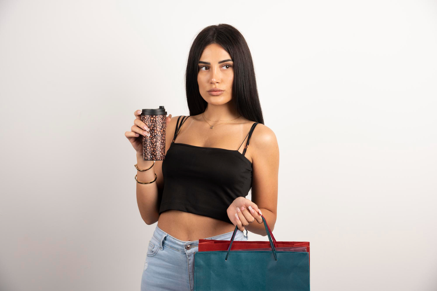 Эскорт в Украине на шопинге: легкое общение, позитивный настрой и совместный досуг